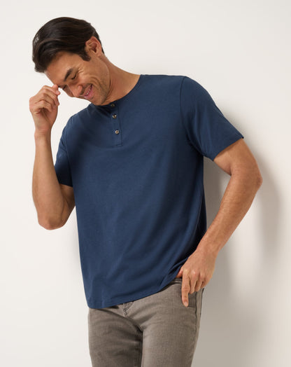 Travis Mathew Discount Cloud Henley Tee Men
