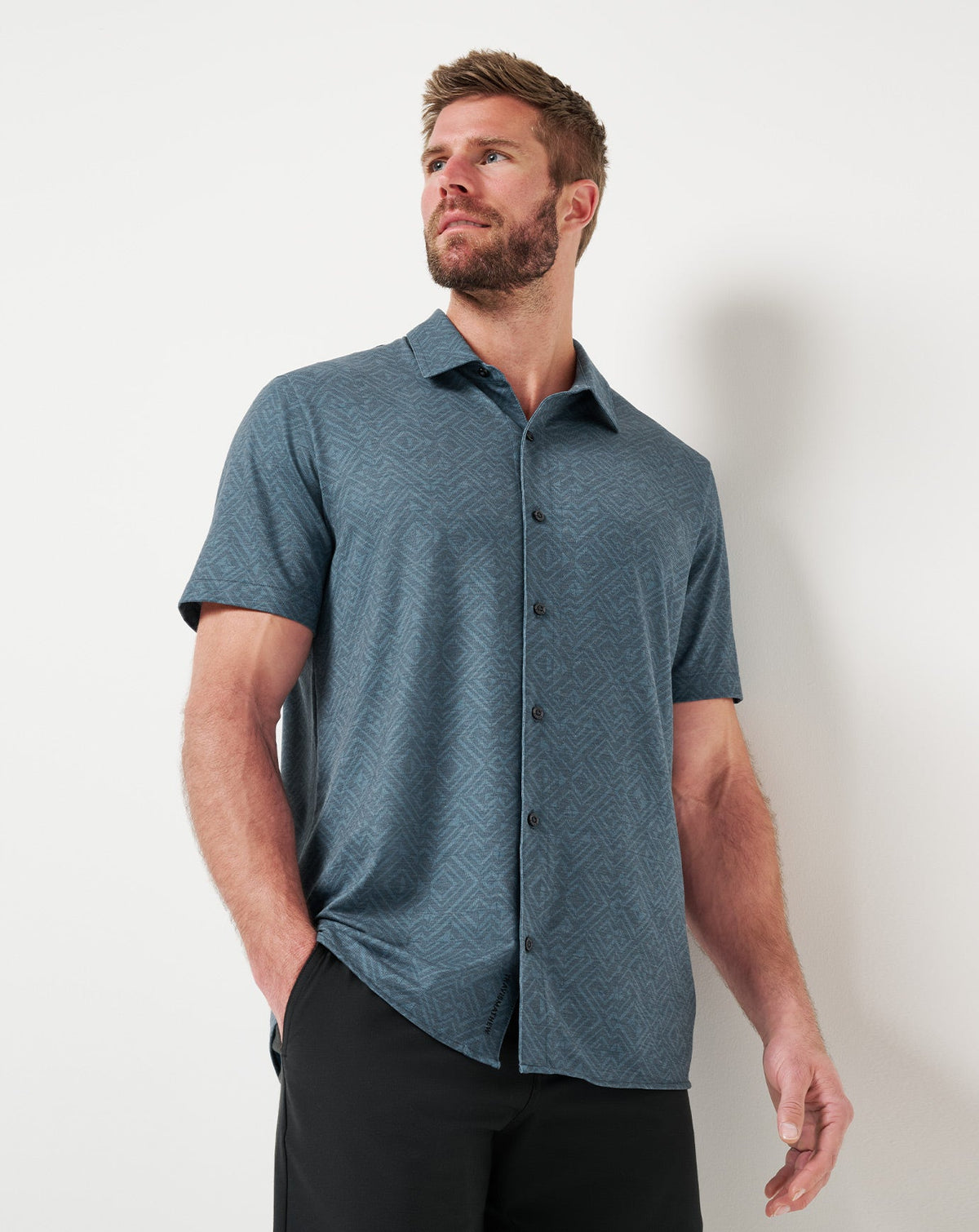 Travis Mathew Sale Knit Featherweight Night Button-Up Men
