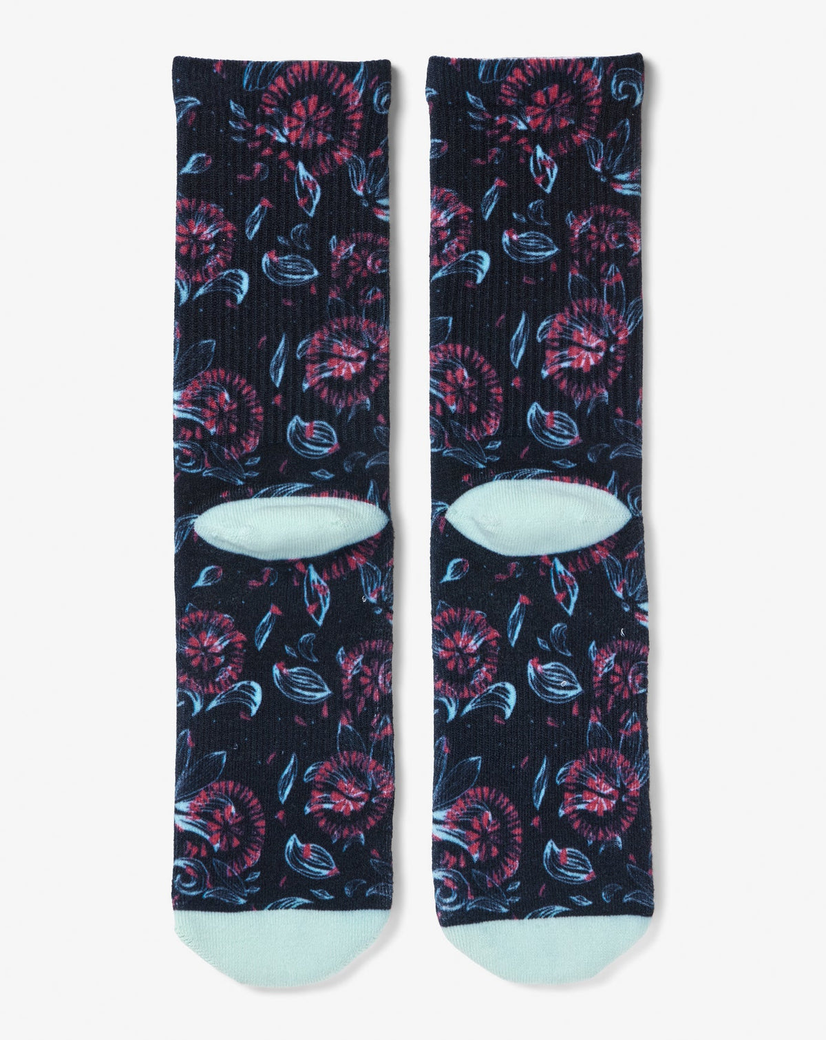 Travis Mathew Online Flourish Crew Sock Accessories